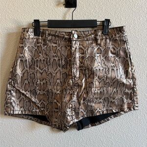 Windsor Snake-Print High Waist Shorts - Brown & Cream